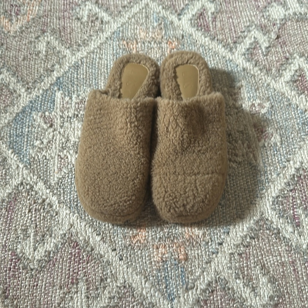 LMS the Yoko Brown Sherpa teddy clogs mules women’s 38 EU - Picture 3 of 9